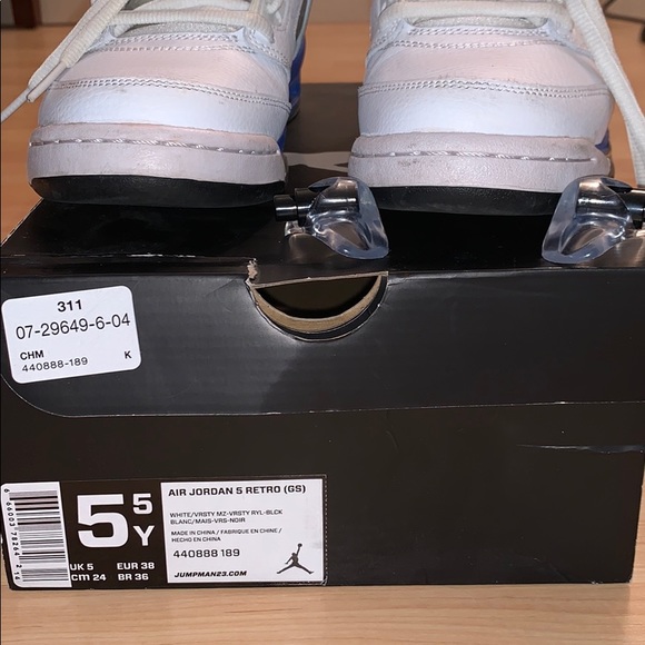 Air Jordan 5 Retro (GS) - Picture 3 of 10